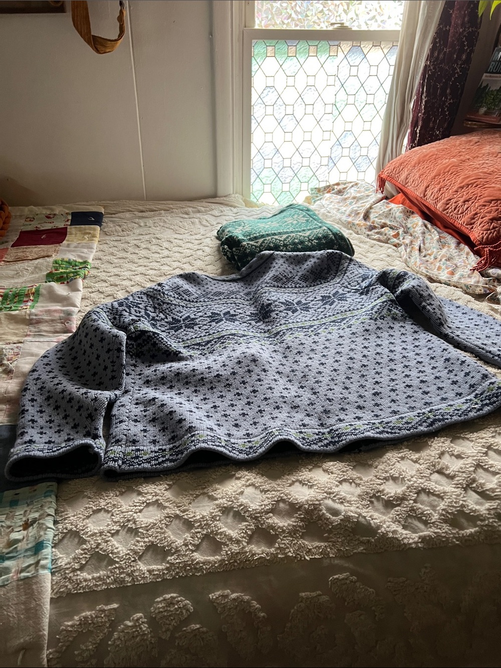 Women’s L.L. Bean Light Blue & Navy Patterned Crewneck Sweater Wool Size Large - Picture 9 of 15